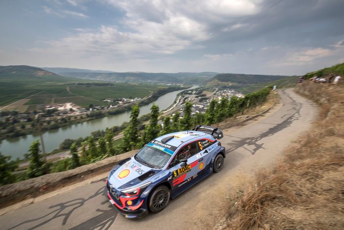 Thierry Neuville, Nicolas Gilsoul, Hyundai i20 WRC, Hyundai Motorsport