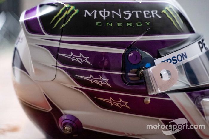 Casco de Lewis Hamilton, Mercedes