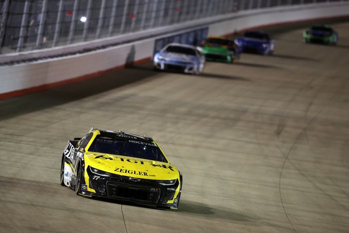 Carson Hocevar, Spire Motorsports Chevrolet