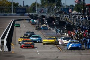 Denny Hamlin, Joe Gibbs Racing Toyota, Chase Briscoe, Joe Gibbs Racing Toyota