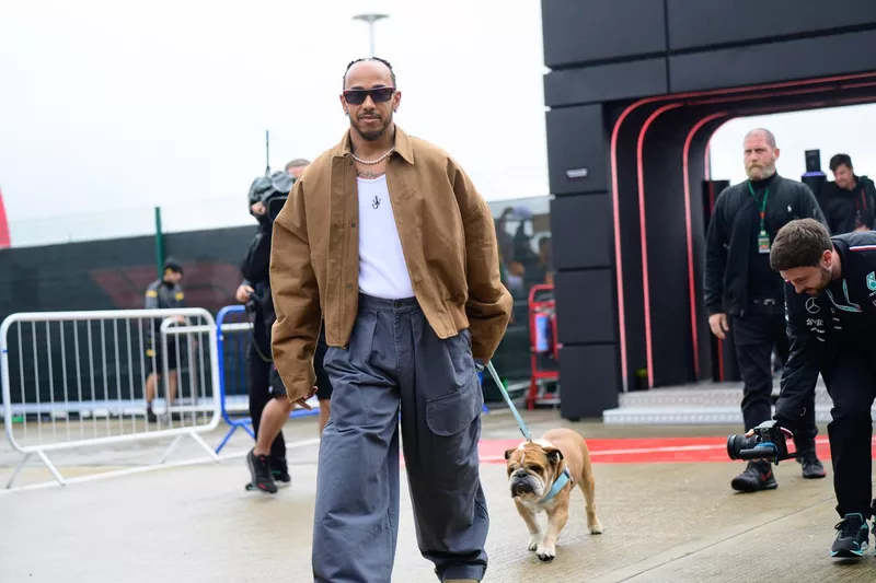 Lewis Hamilton et Roscoe