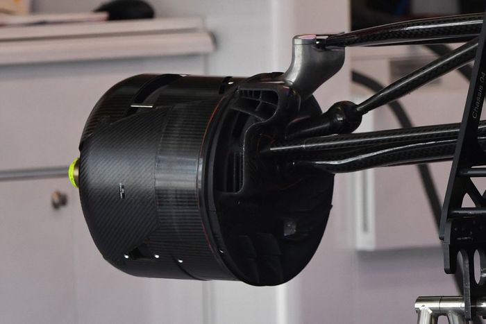 Detalle del ducto de freno frontal del Alfa Romeo C41 