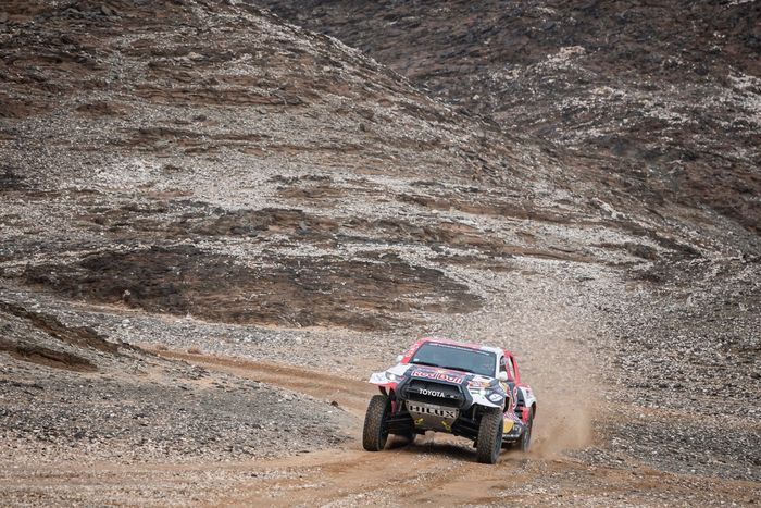 #200 Toyota Gazoo Racing Toyota: Nasser Al-Attiyah, Mathieu Baumel