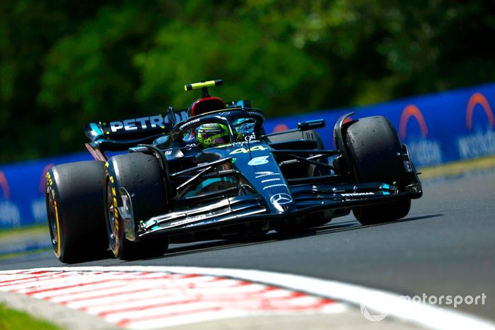 Lewis Hamilton, Mercedes F1 W14