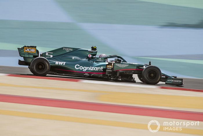 Sebastian Vettel, Aston Martin AMR21 