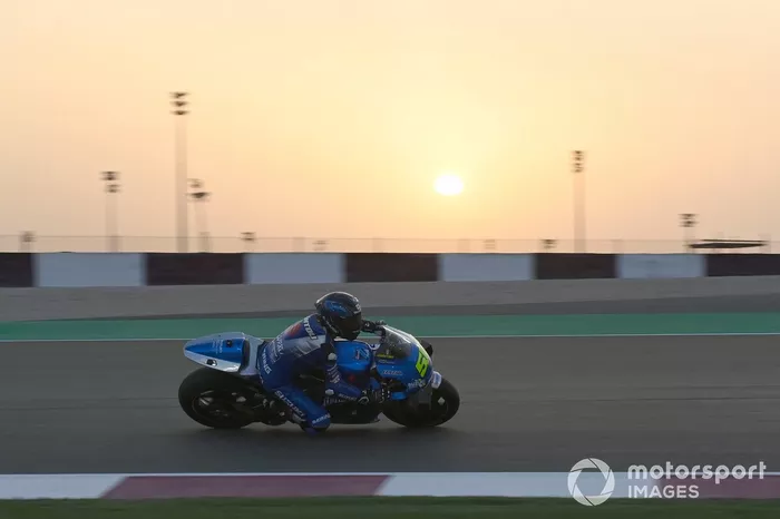 26º Sylvain Guintoli, Team Suzuki MotoGP - 1:55.642	 