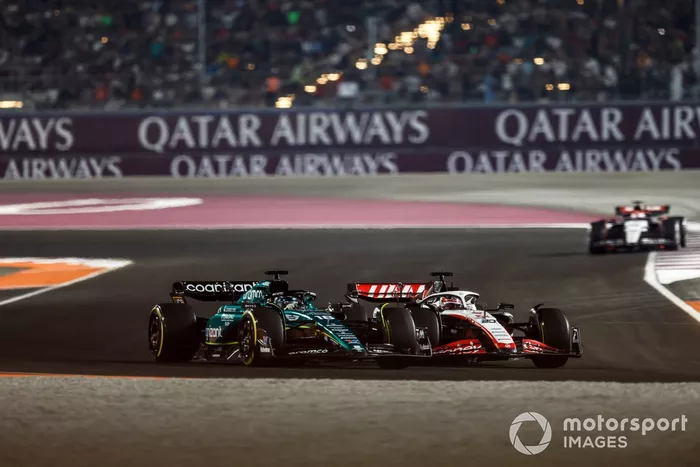 Kevin Magnussen, Haas VF-23, lucha con Lance Stroll, Aston Martin AMR23