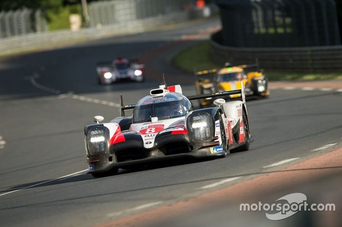 #8 Toyota Gazoo Racing Toyota TS050: SÃ©bastien Buemi, Kazuki Nakajima, Fernando Alonso