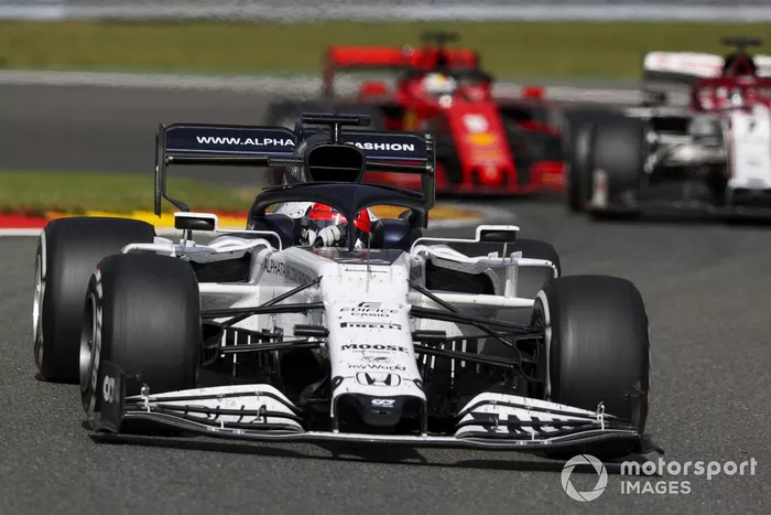 Daniil Kvyat, AlphaTauri AT01, Kimi Raikkonen, Alfa Romeo Racing C39, Sebastian Vettel, Ferrari SF1000