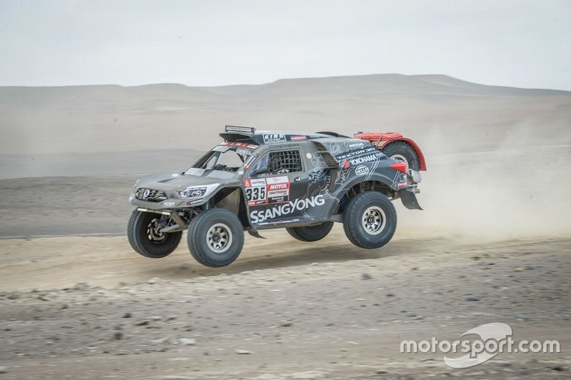 #335 Ssangyong: Оскар Фуертес, Діего Вальєхо