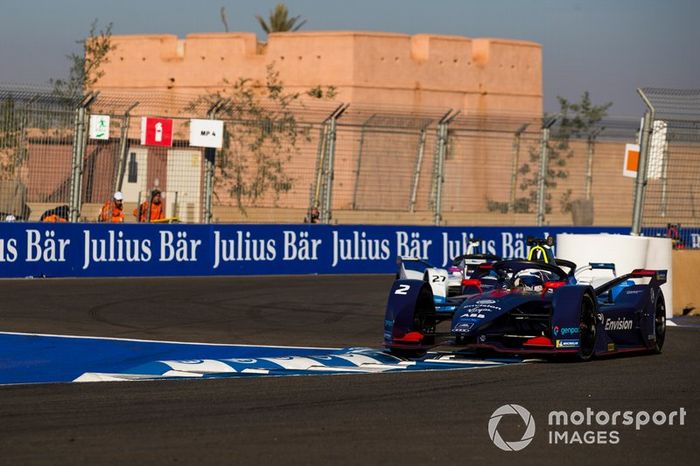 Sam Bird, Envision Virgin Racing, Audi e-tron FE05, Alexander Sims, BMW i Andretti Motorsports, BMW iFE.18