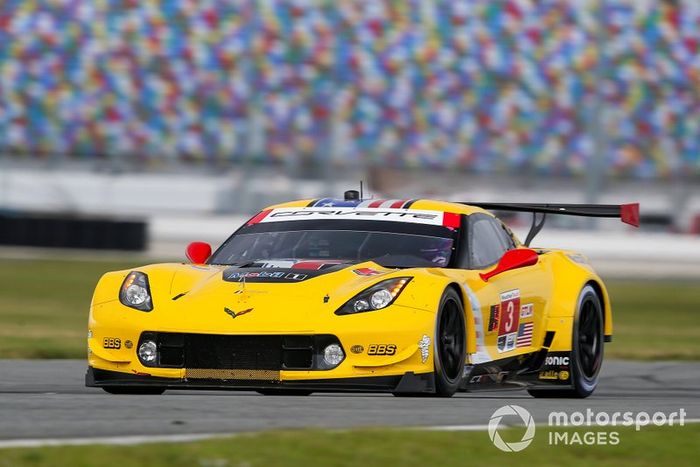#3 Jan Magnussen, Antonio Garcia, Mike Rockenfeller; Corvette Racing, Corvette C7.R (GTLM) 