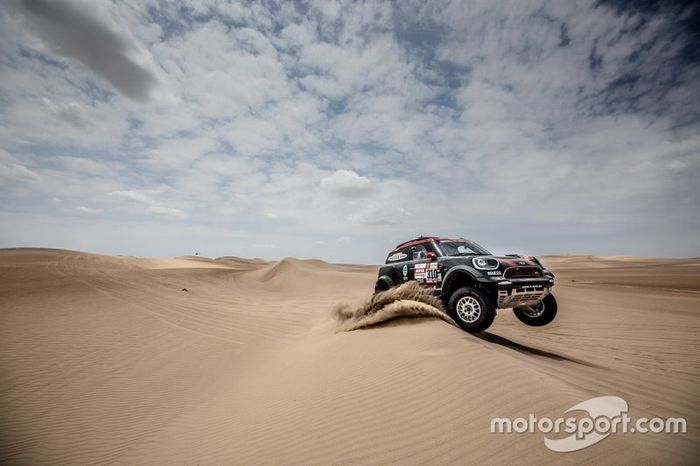 #310 X-Raid Team Mini: Orlando Terranova, Bernardo Graue