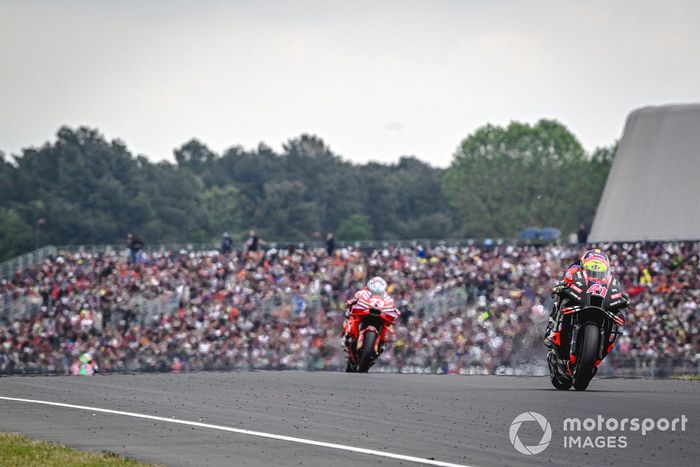Aleix Espargaro, Aprilia Racing