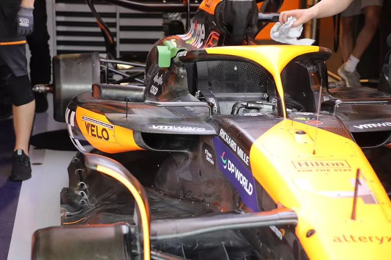 Détails techniques du McLaren MCL38 
