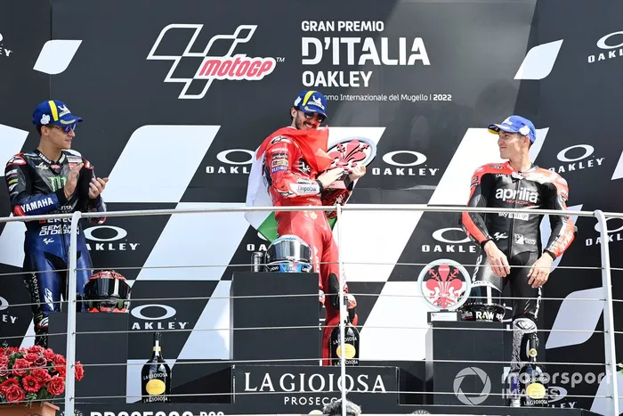 Podio: ganador Francesco Bagnaia, Equipo Ducati