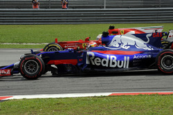 П'єр Гаслі, Scuderia Toro Rosso STR12, Себастьян Феттель, Ferrari SF70H