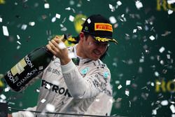 Nico Rosberg, Mercedes AMG F1 celebra su segundo puesto en el podio