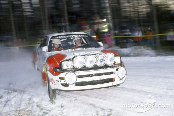 Mats Jonsson, Lars Backman, Toyota Celica Turbo 4WD, en el Rally de Suecia 1993