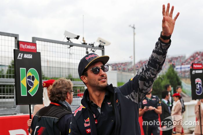 Grandes premios de Ricciardo, Grosjean, Ericsson y Bottas