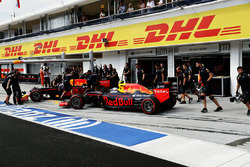 Daniel Ricciardo, Red Bull Racing RB12; Max Verstappen, Red Bull Racing RB12