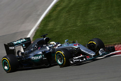 Lewis Hamilton, Mercedes AMG F1 W07 Hybrid