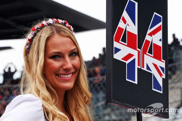 Grid girl for Jenson Button, McLaren