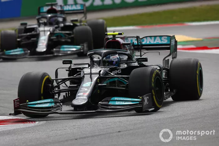 Valtteri Bottas, Mercedes W12, Lewis Hamilton, Mercedes W12