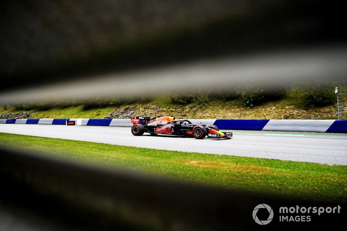 Sergio Pérez, Red Bull Racing RB16B