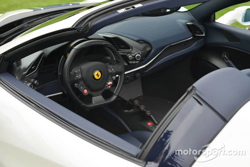 Ferrari 488 Pista Spider