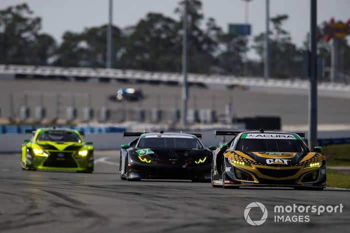 #57 Meyer Shank Racing w/ Curb-Agajanian Acura NSX GT3, GTD: Jackie Heinricher, Katherine Legge, Ana Beatriz, Simona De Silvestro, Christina Nielsen