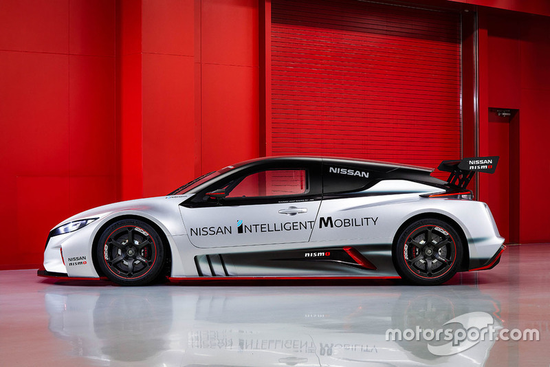 Nissan LEAF NISMO RC