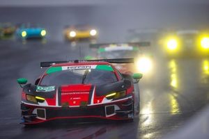 #023 Triarsi Competizione Ferrari 296 GT3: Onofrio Triarsi, Charles Scardina, Riccardo Agostini