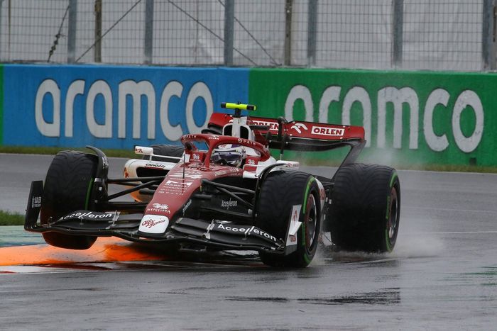Zhou Guanyu, Alfa Romeo C42