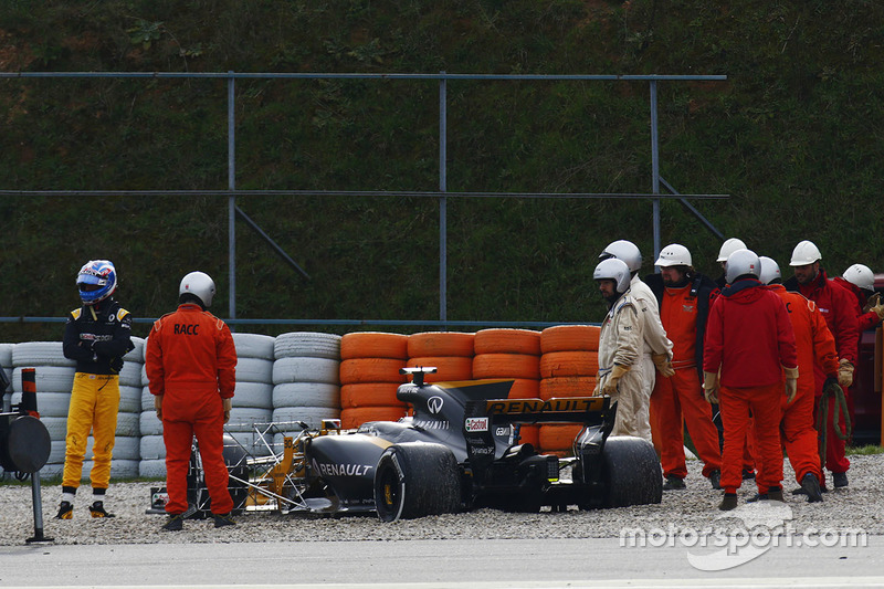 Jolyon Palmer, Renault Sport F1 Team Sport spins