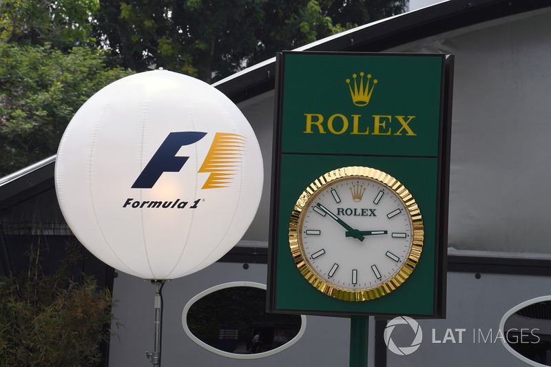 Rolex clock at Singapore GP