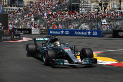Льюіс Хемілтон, Mercedes-Benz F1 W08 Hybrid