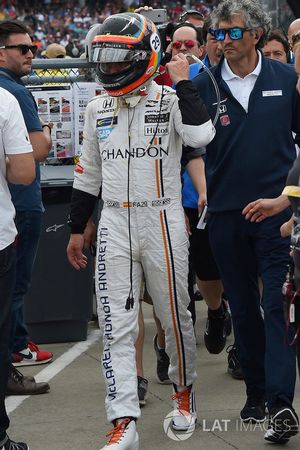 Fernando Alonso, Andretti Autosport Honda camina hacia los pits