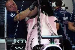 Force India VJM10: Motorhauben-Finne