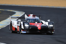 #8 Toyota Gazoo Racing Toyota TS050 Hybrid: Anthony Davidson, Sébastien Buemi, Kazuki Nakajima