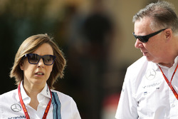 Claire Williams, Subdirector de equipo Williams con Mike O' Driscoll, Williams grupo CEO