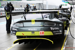 #98 Aston Martin Racing Aston Martin Vantage: Paul Dalla Lana, Pedro Lamy, Mathias Lauda