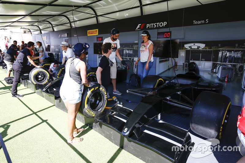 Los fans se enfrentan al desafío del pitstop