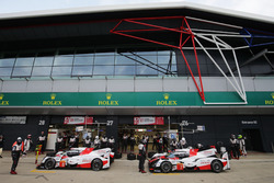 #8 Toyota Gazoo Racing Toyota TS050 Hybrid: Anthony Davidson, Sébastien Buemi, Kazuki Nakajima, #7 T
