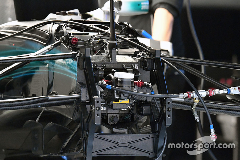 Mercedes AMG F1 W08 front detail