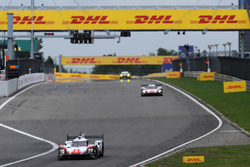 #2 Porsche Team Porsche 919 Hybrid: Тімо Бернхард, Ерл Бембер, Брендон Хартлі
