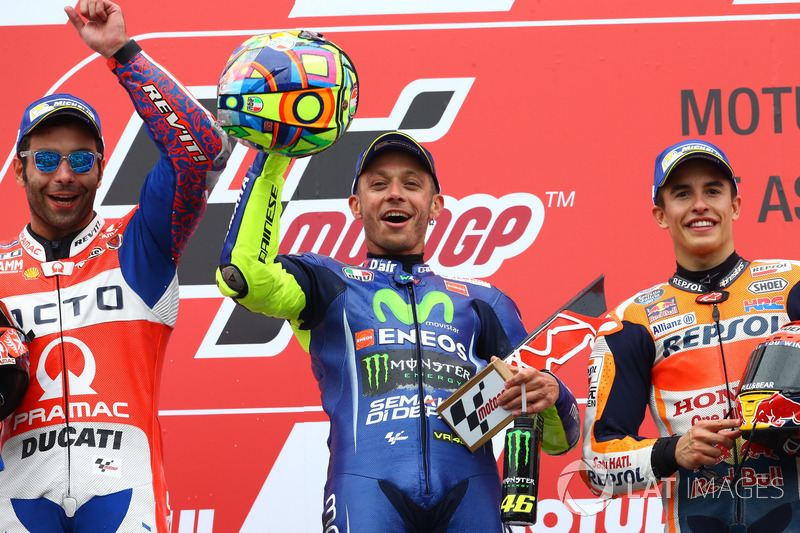 Podium: 2. Danilo Petrucci, Pramac Racing, 1. Valentino Rossi, Yamaha Factory Racing, 3. Marc Marque