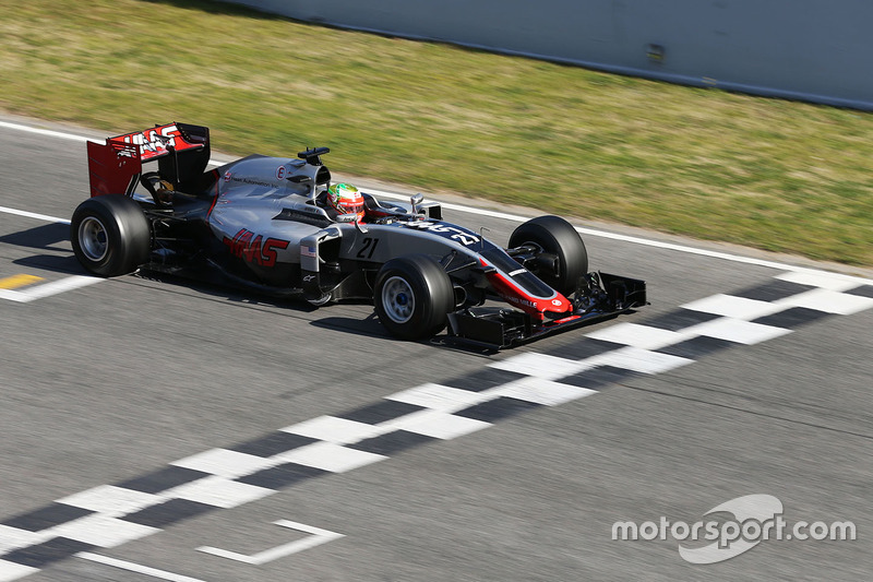 Esteban Gutiérrez, Haas F1 Team VF-16