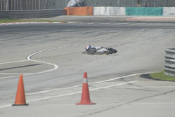 Лорис Баз, Avintia Racing: падение после взрыва шины
