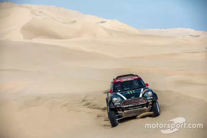 #302 X-Raid Team Mini: Nani Roma, Alex Haro